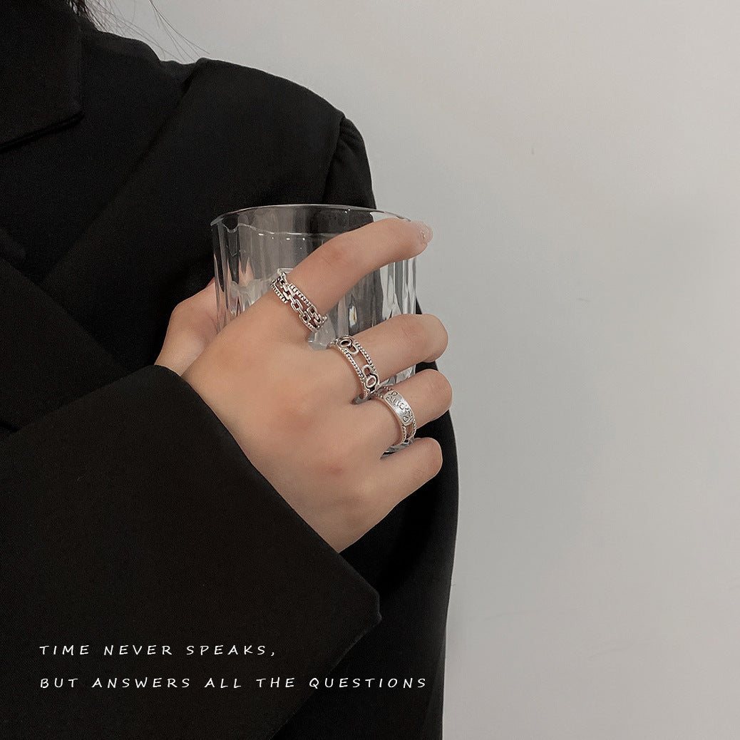 Retro Light Luxury Chain Letter Double Ring Women